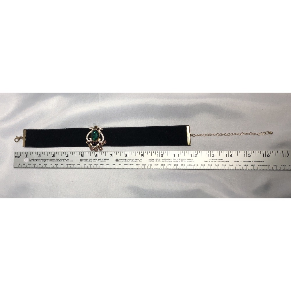Vintage-style baroque choker necklace - Preowned - Picture 7 of 12